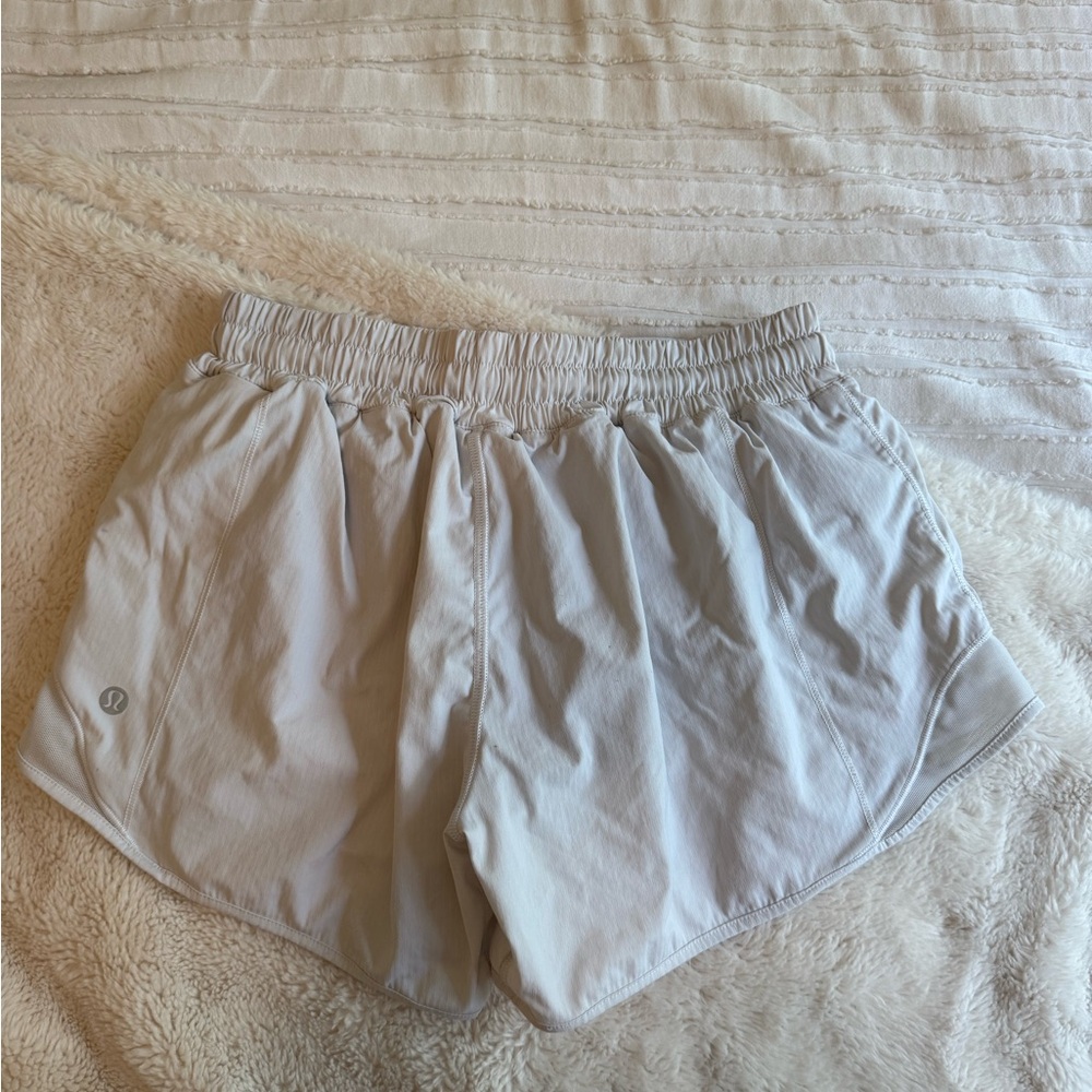 lululemon white hotty hots